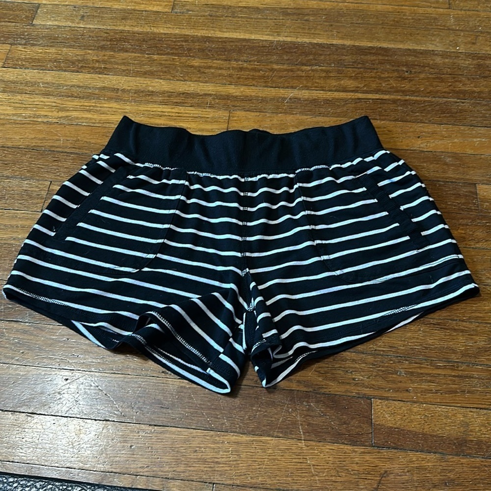 Women’s Striped Lounge Shorts, Lg (12/14)